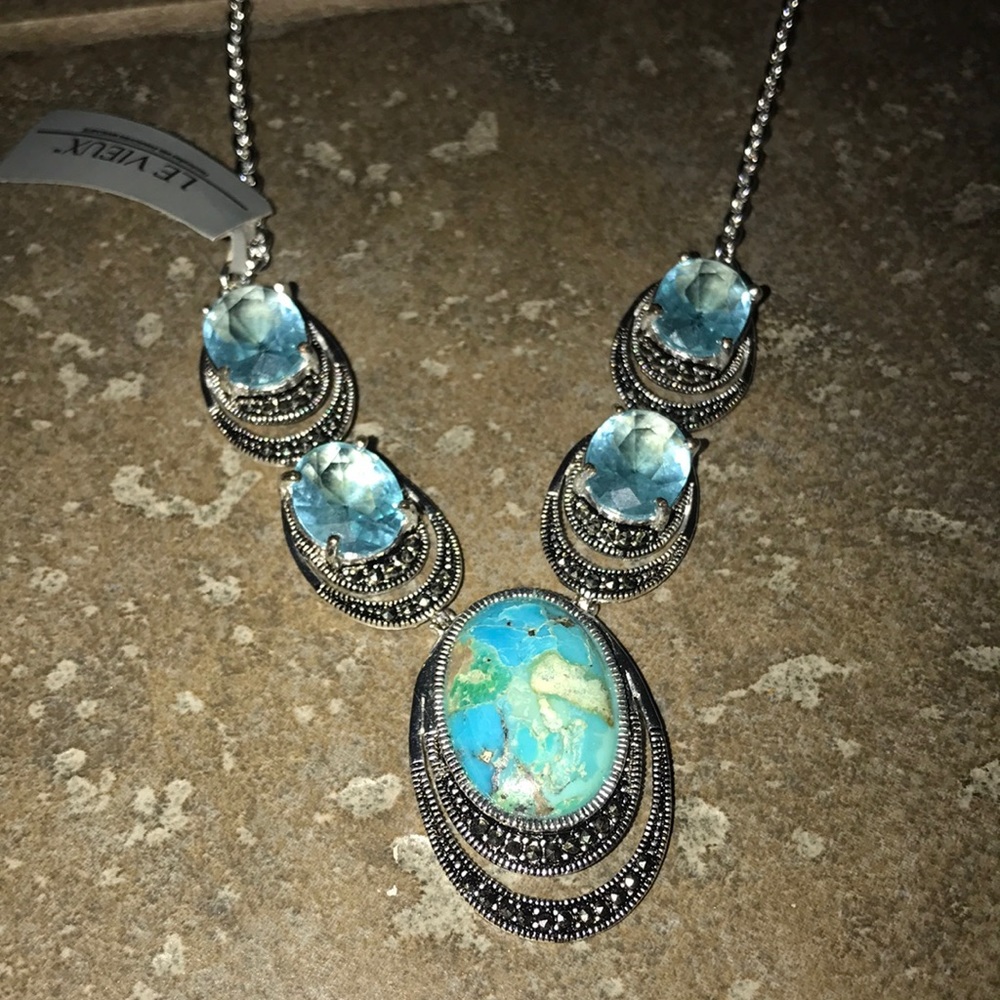 Le vieux marcasite turquoise Swarovski necklace NWT